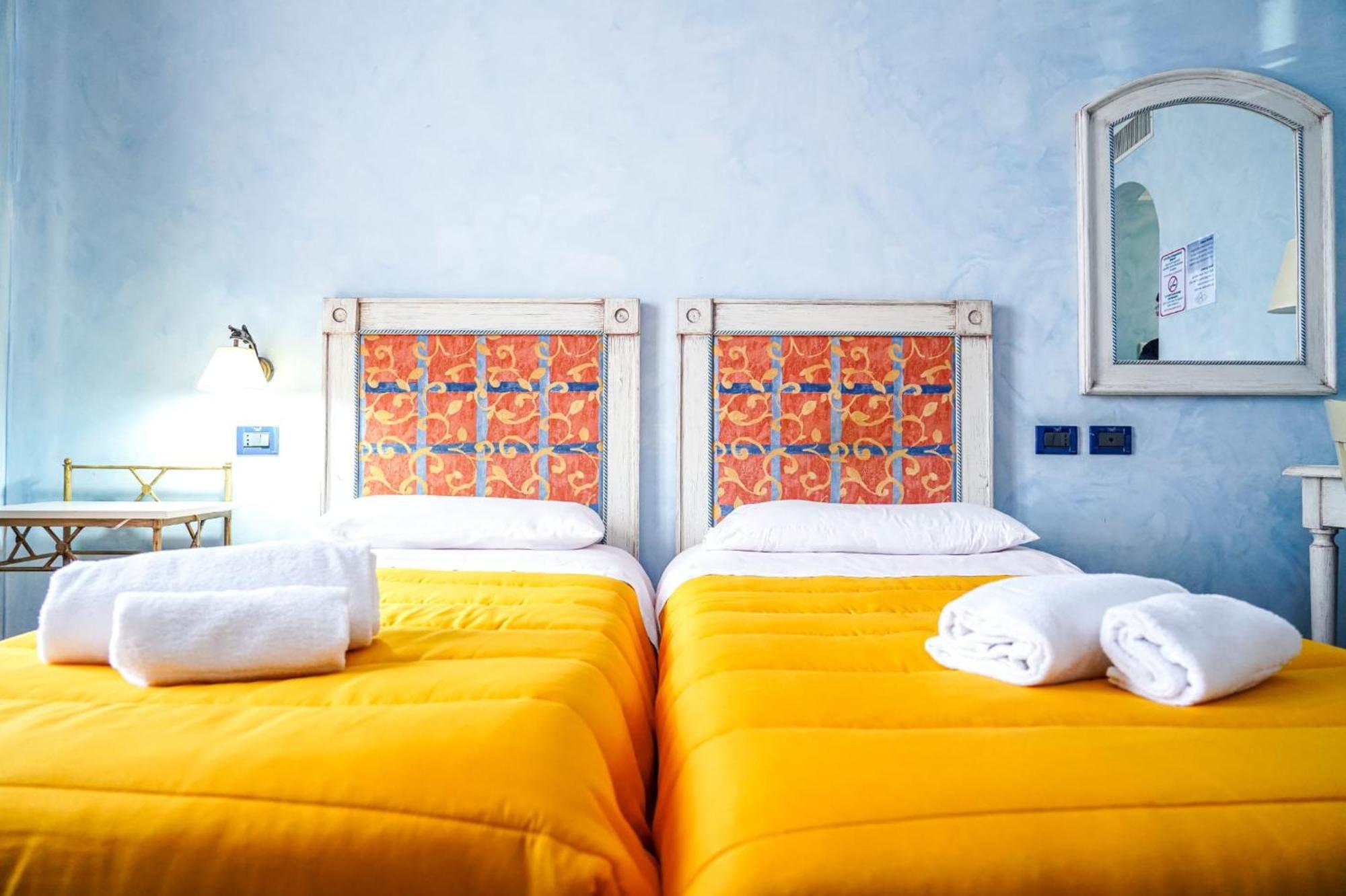 Motel - Hotel Nautico Pozzallo Εξωτερικό φωτογραφία
